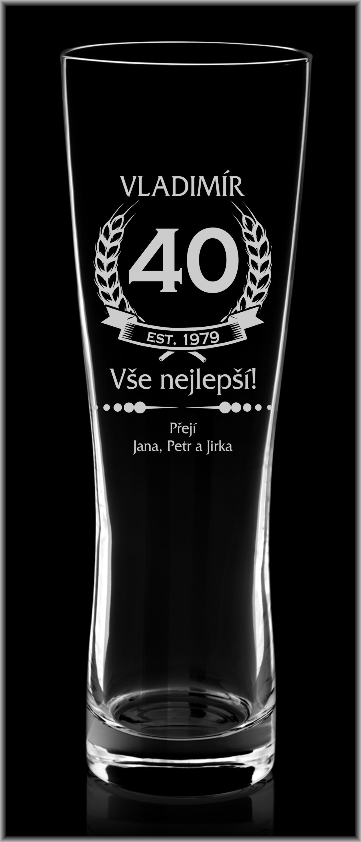 Půllitr k narozeninám se jménem