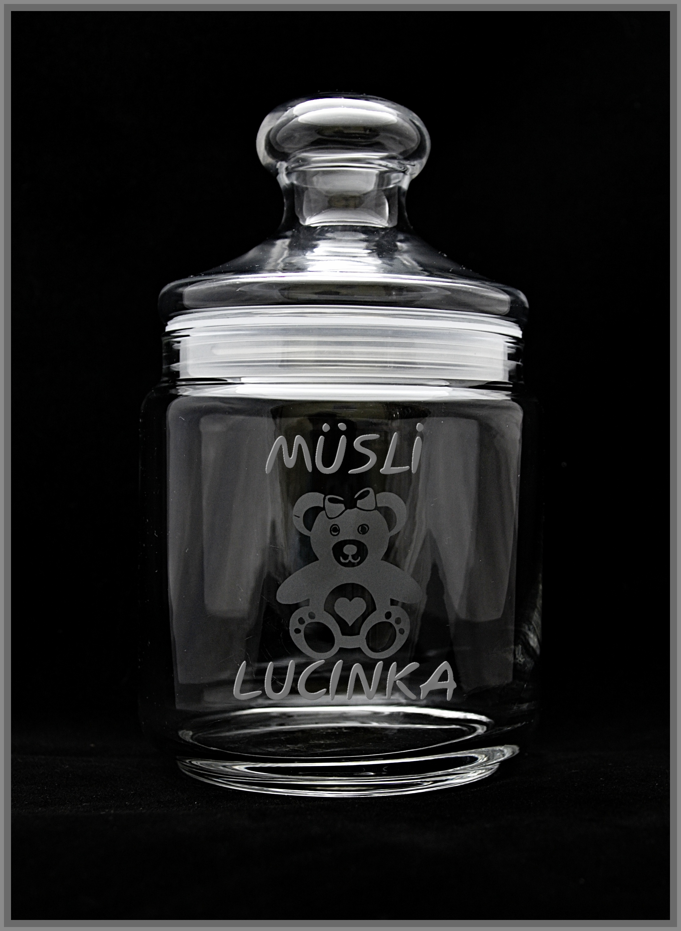 Dóza pro děti s nápisem