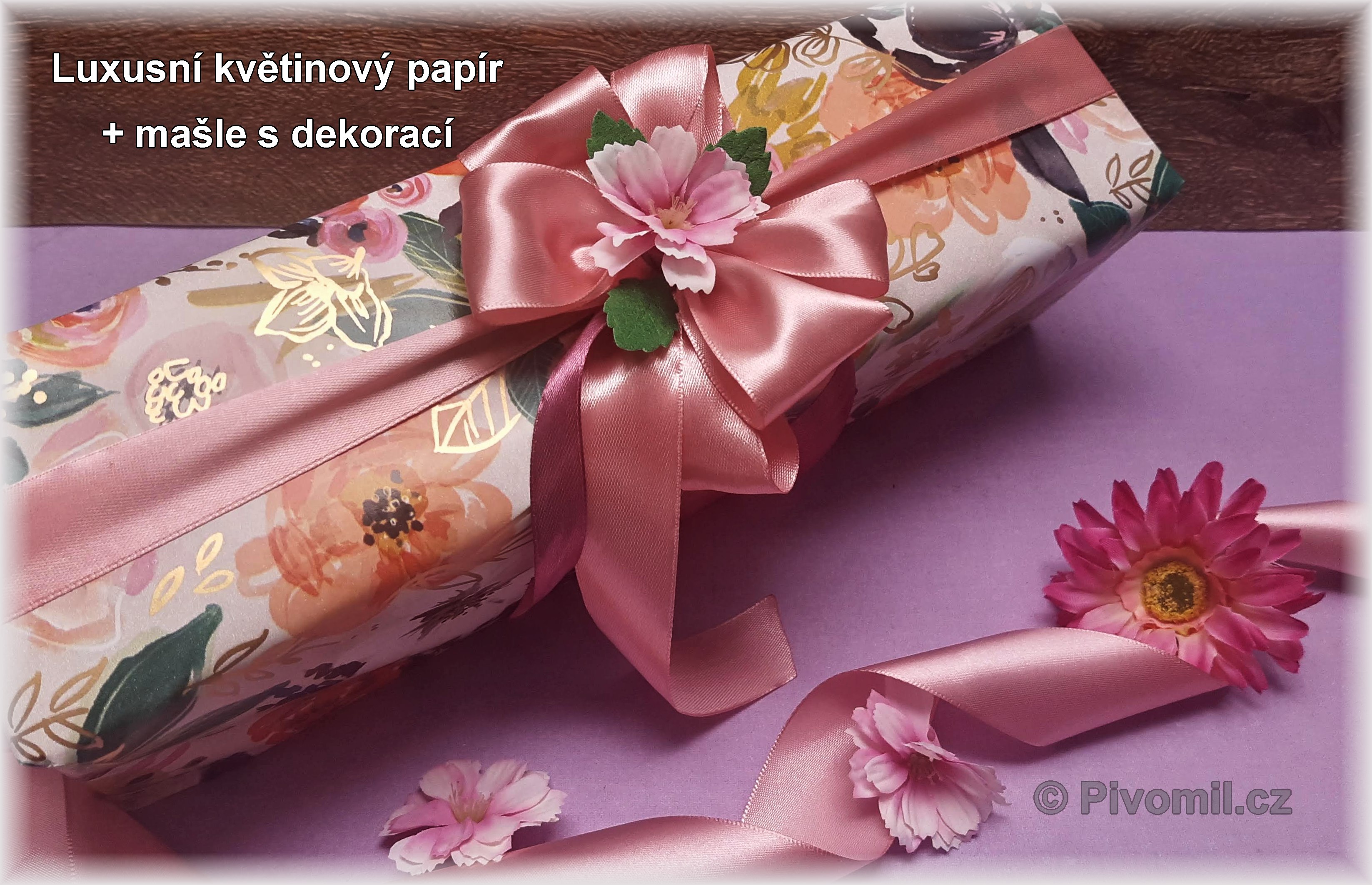 Sklenice broušené SWAROVSKI® znamení PANNA a jméno 2ks